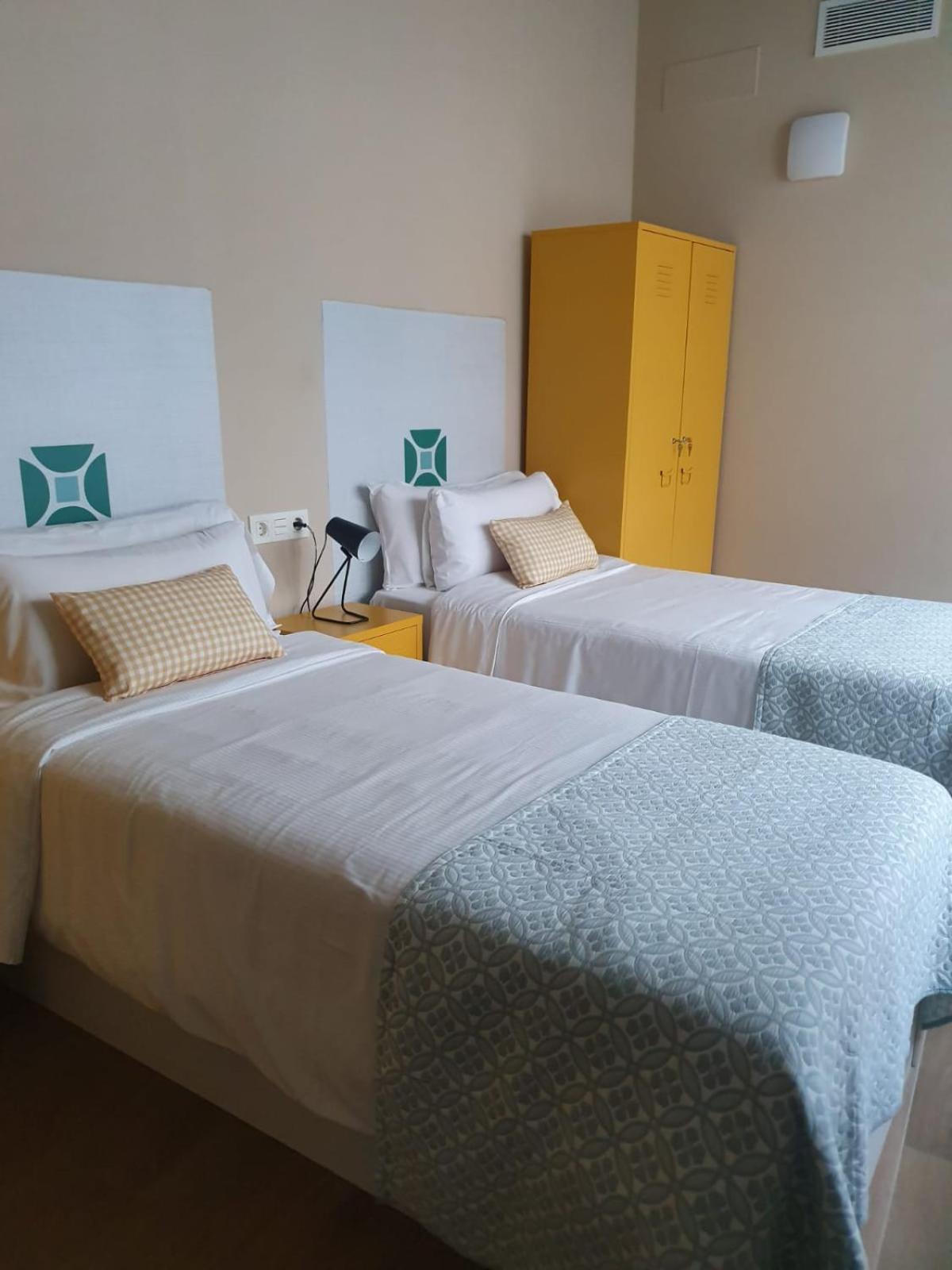 Alegoria Coliving Experience Hotell Sevilla Exteriör bild